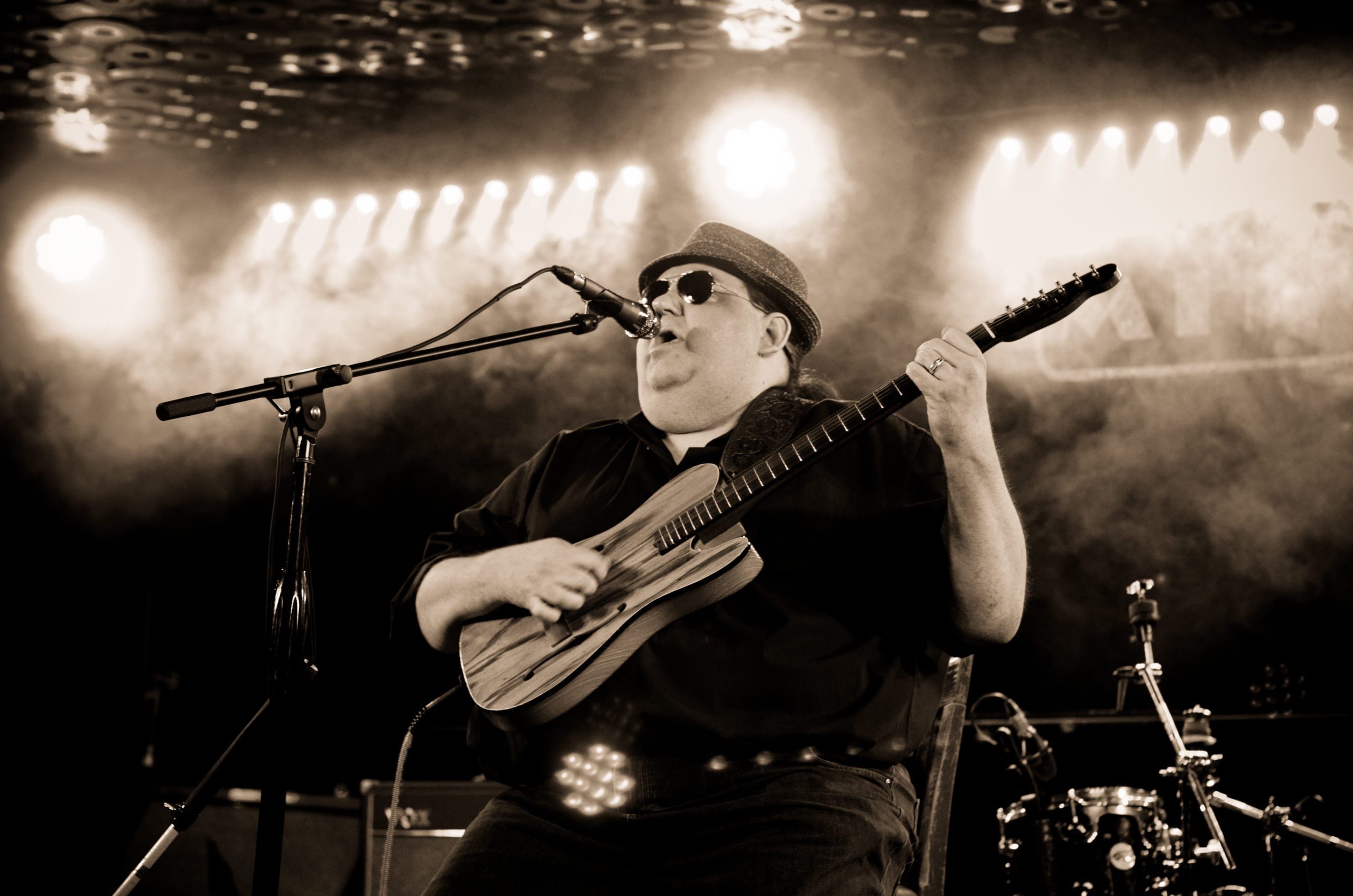 Blind Musician Joey Stuckey Shares Tips for Budding Low Vision Artists