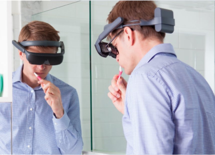 Đánh răng khi sử dụng eSight 4